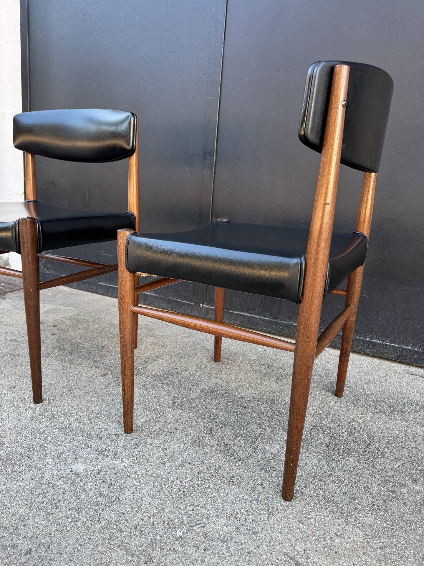 Chaises style scandinave années 60