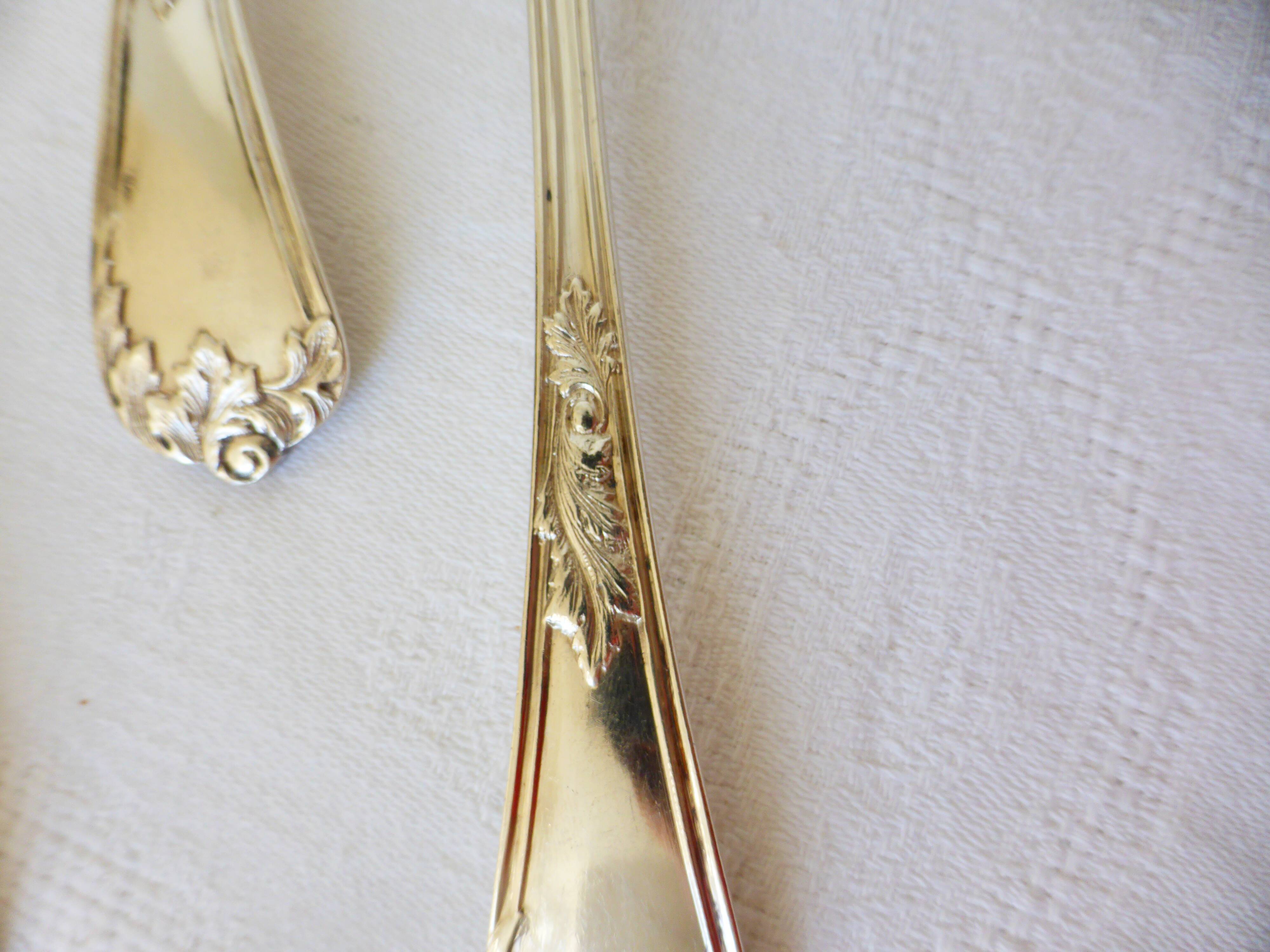 6 punched silver metal forks 2106224