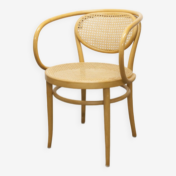 Thonet 210 R armchair honey-colored canework