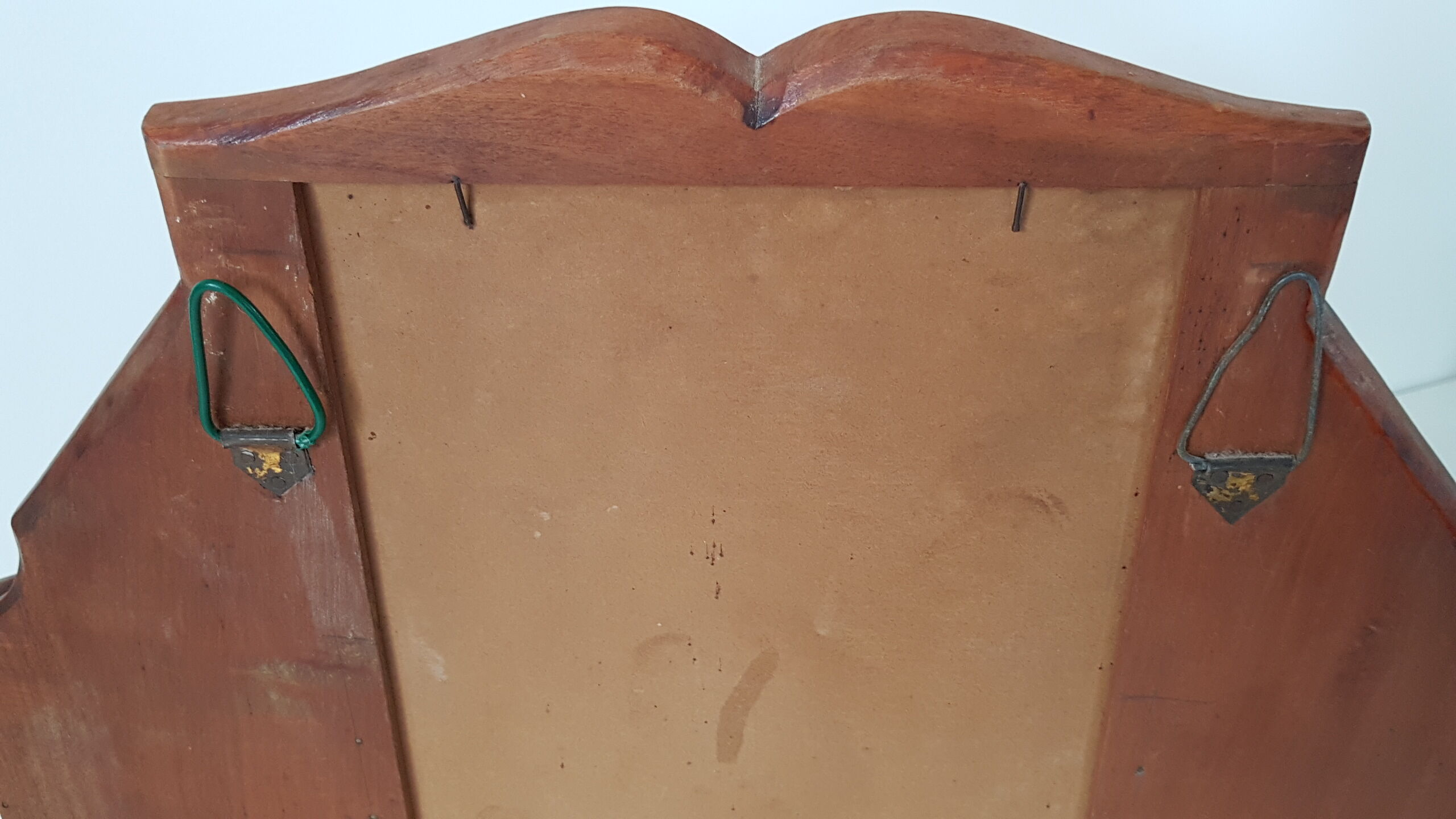 Wood and mirror shelf of the 40s