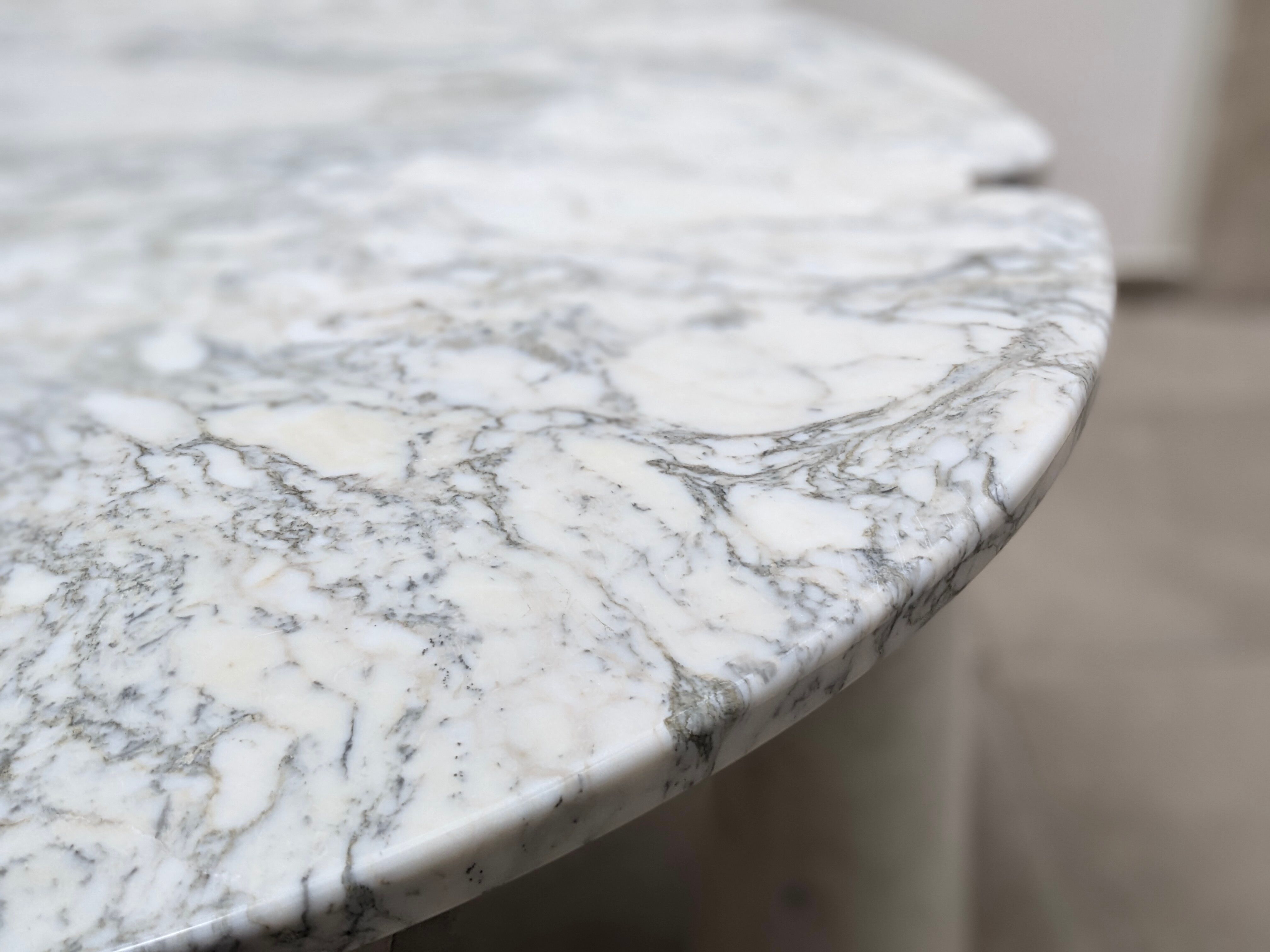 Dining table "Eros" Angelo Mangiarotti for Skipper