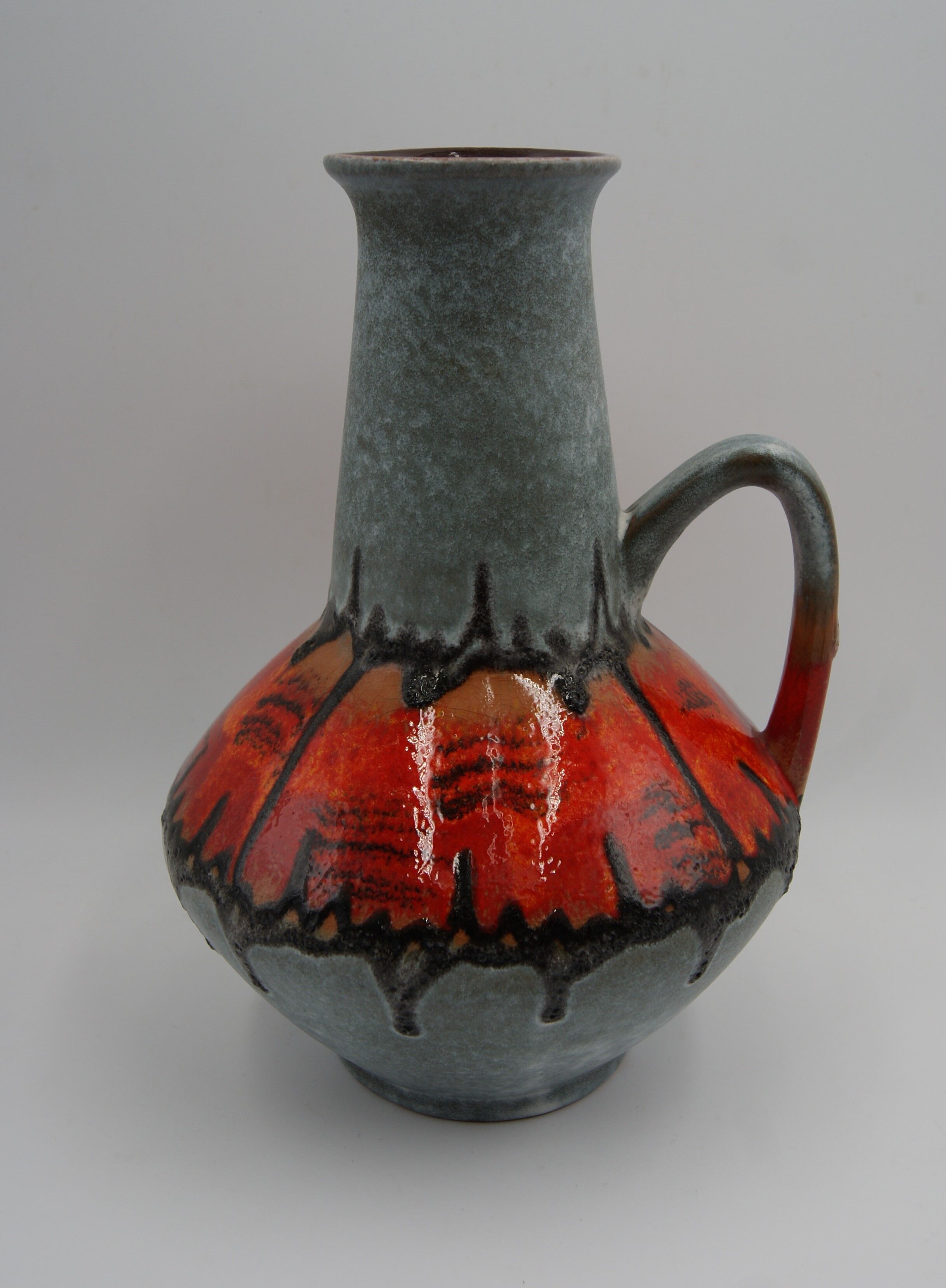 Ceramic vase Fat Lava 1 handle Carstens Germany