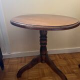 Wooden pedestal table