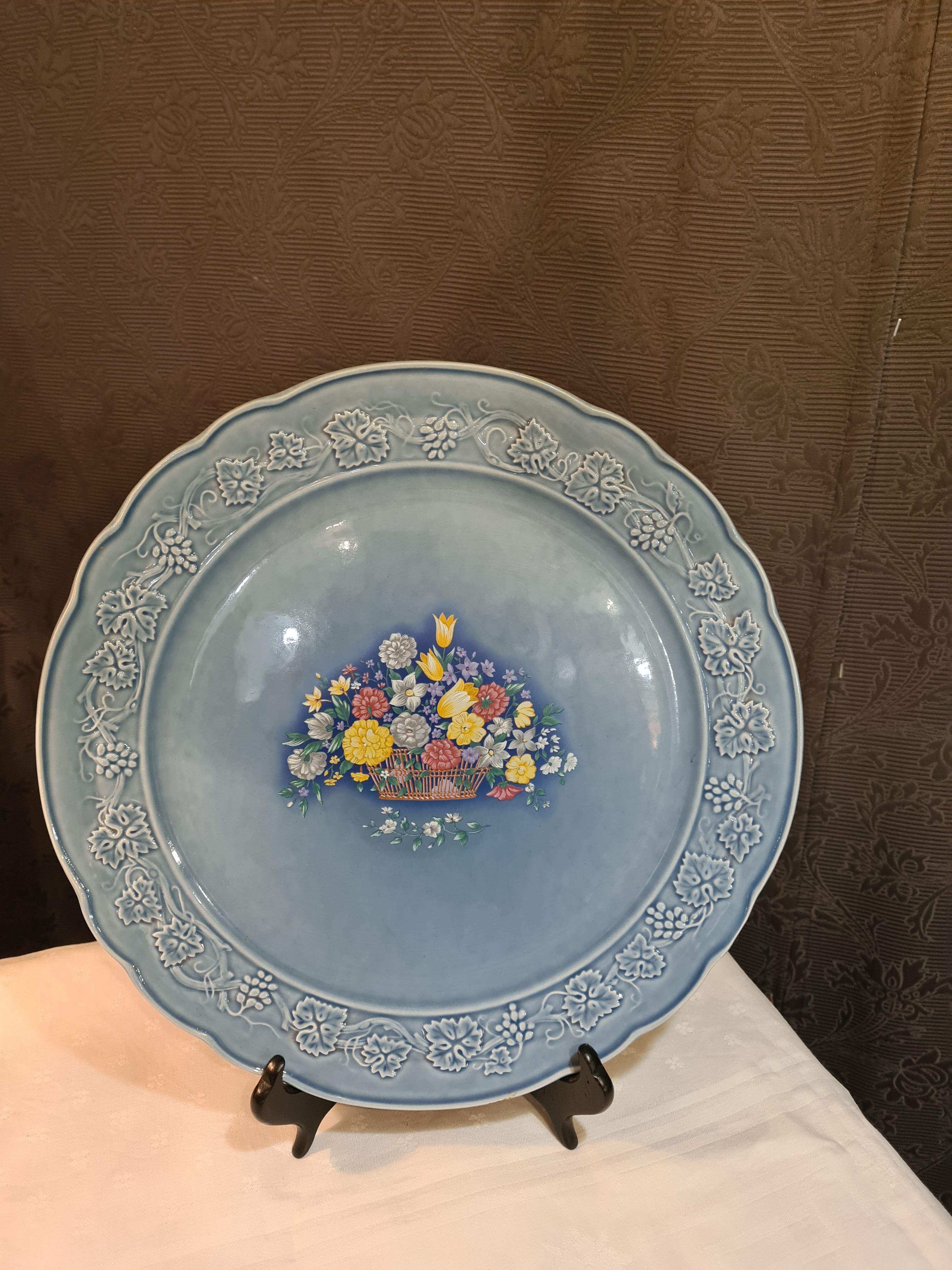 Gien earthenware cake dish