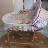 Ancien berceau vintage bambou/rotin
