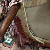 Pink velvet toad armchair