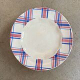 Ensemble de plats en porcelaine