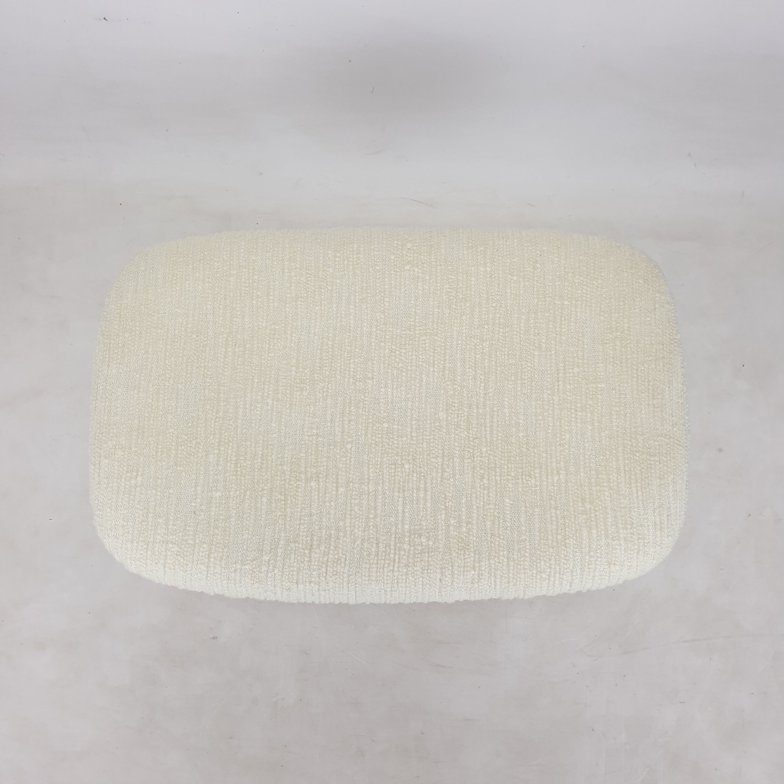 Big Tulip Chair and Ottoman by Pierre Paulin for Artifort, 1980s