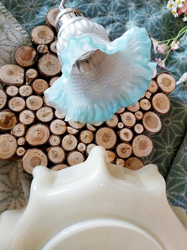 Suspension opaline tulip blue lace