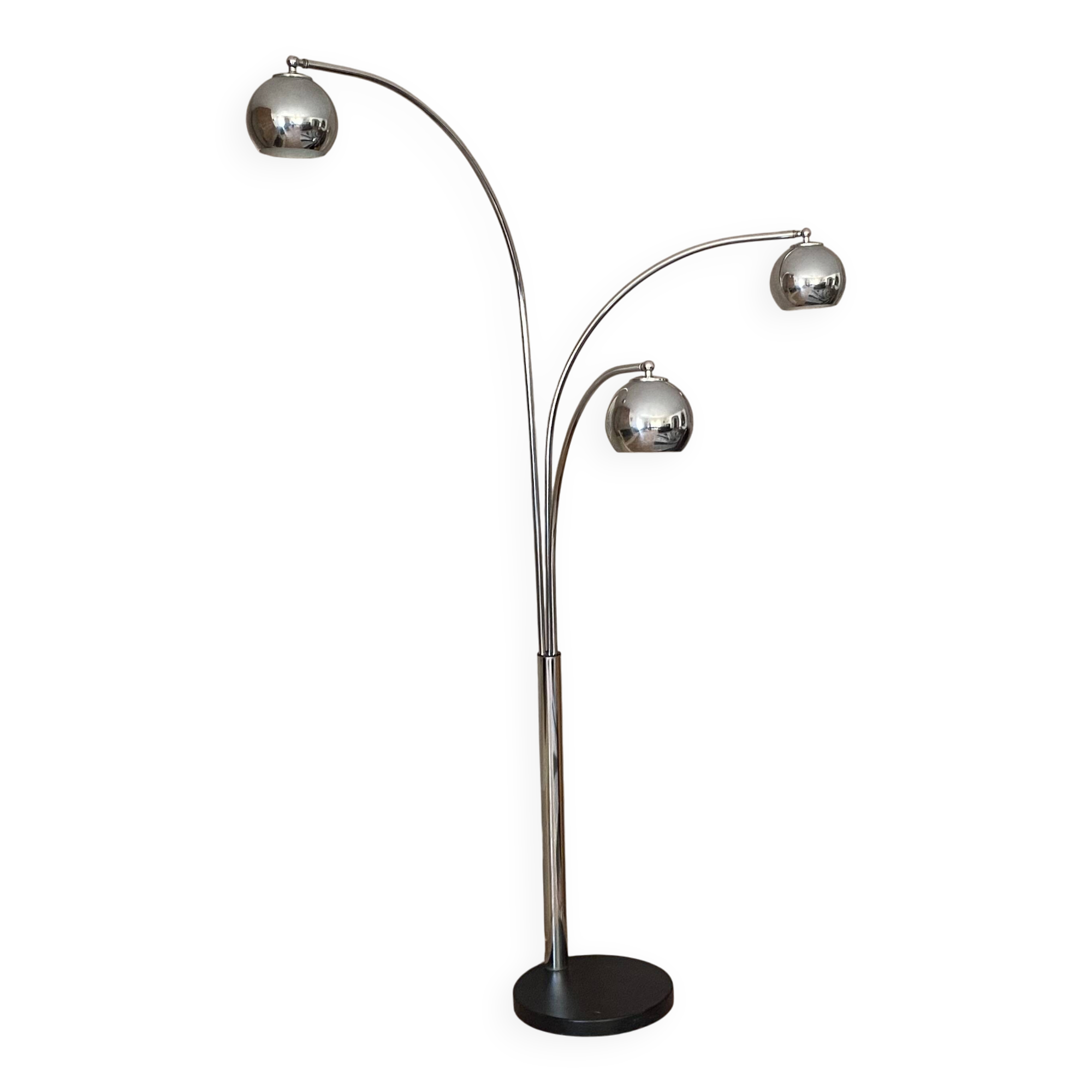 Lily of the Valley floor lamp by Goffredo Reggiani. 1970.