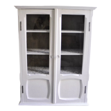 Showcase wall cabinet