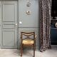 Fauteuil ancien en bois et assise paillée