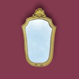 Antique wall mirror in gilded resin – back in red velvet