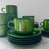 Set of 25 dessert and coffee pieces