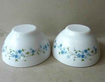 Duo of bowls