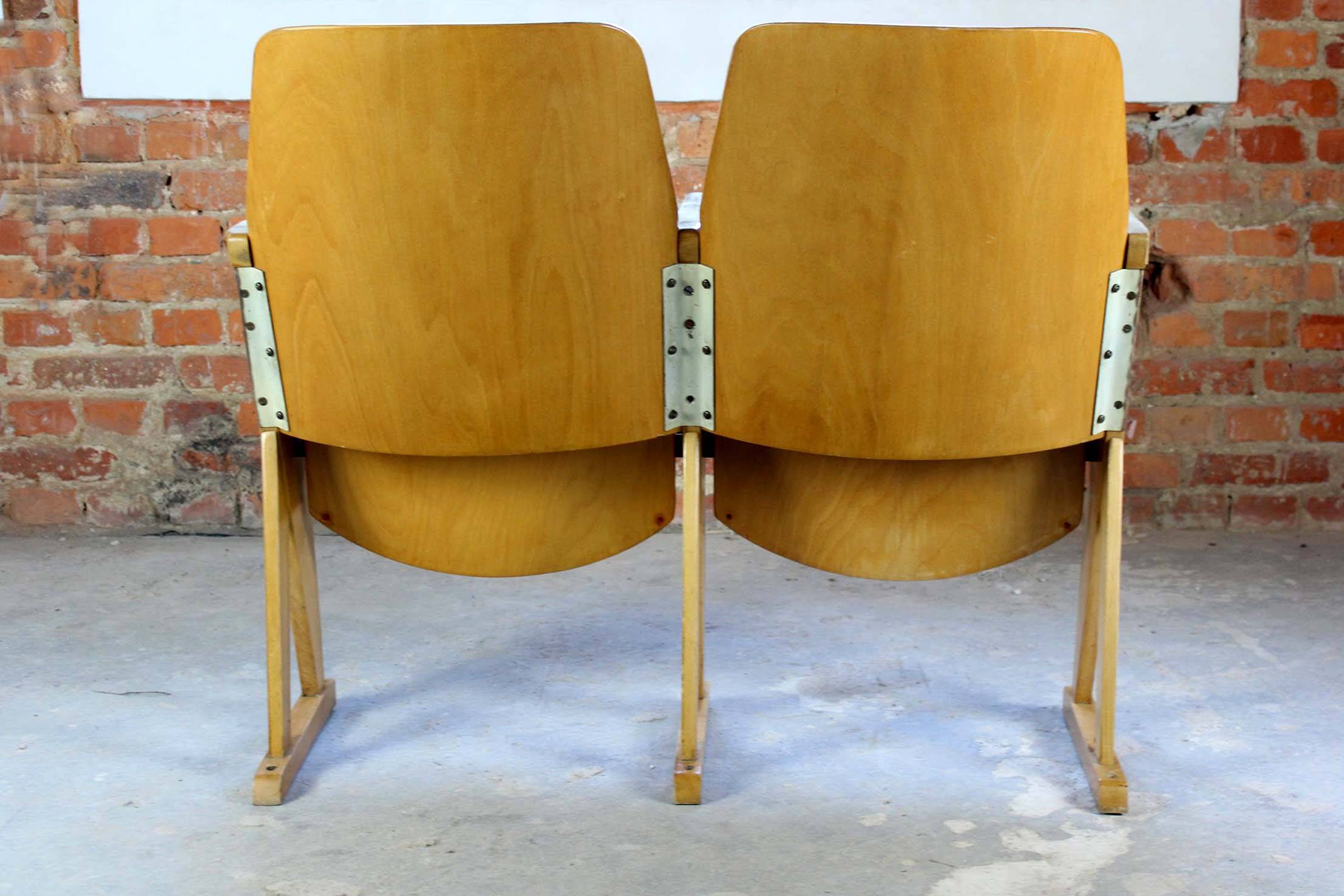 Chaises de cinéma vintage de Ton, années 1960, ensemble de 13