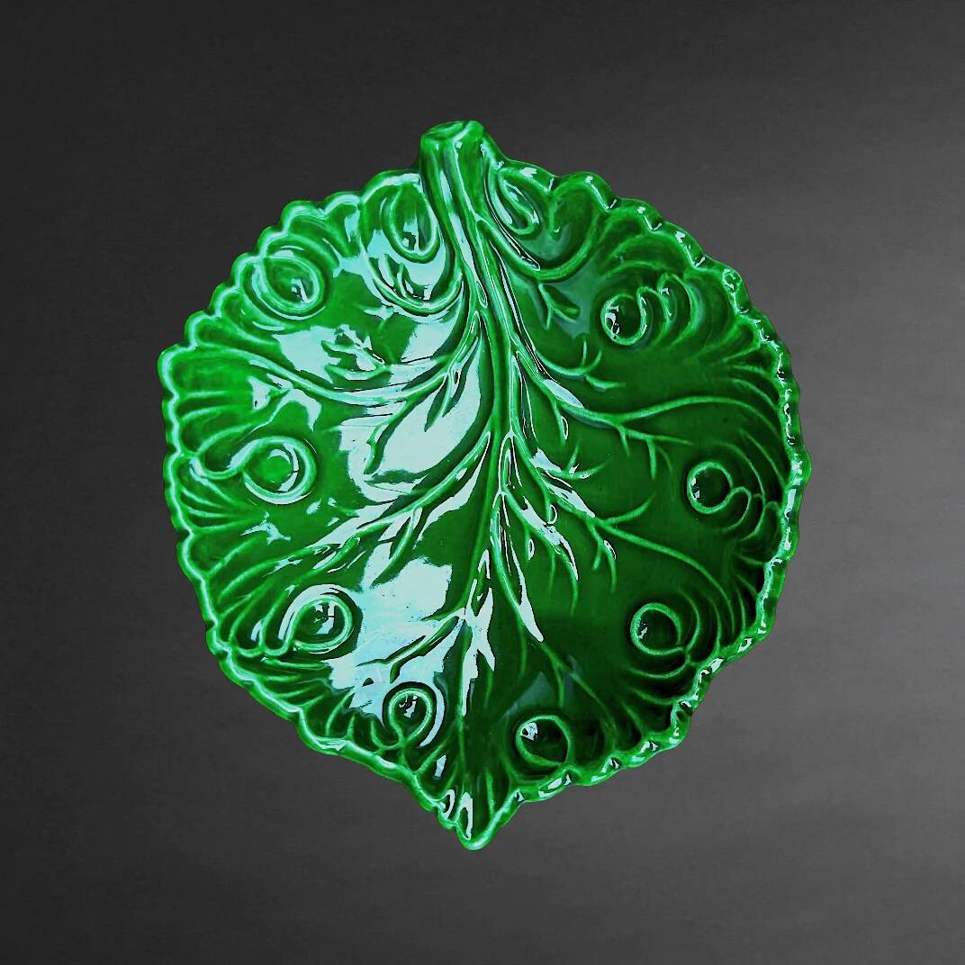 Service à dessert majolique italienne C.A.L Nove – feuilles de vigne vert - 7 pièces - années 60