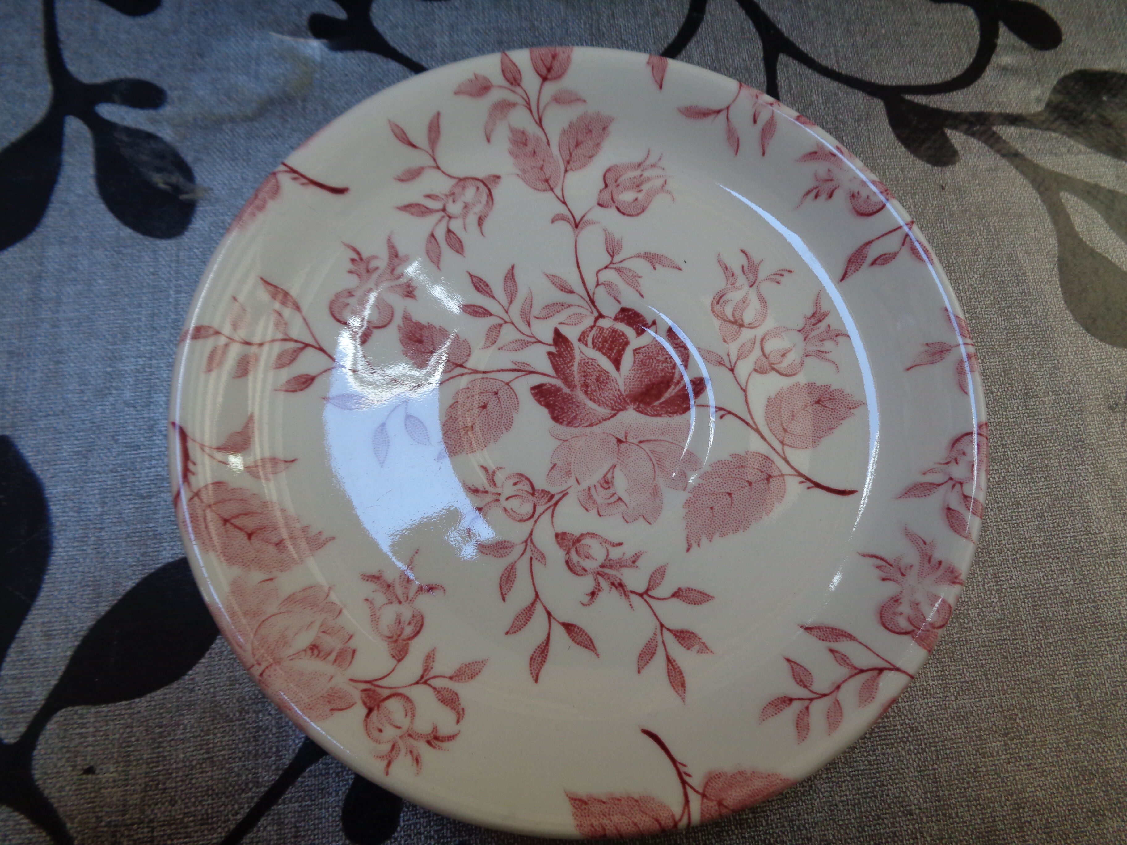Raviers et assiette England Ironstone Made in England