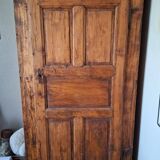 Une très jolie bonnetière ancienne