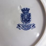 1 assiette creuse en terre de fer de Gien modèle Etrusque 221275