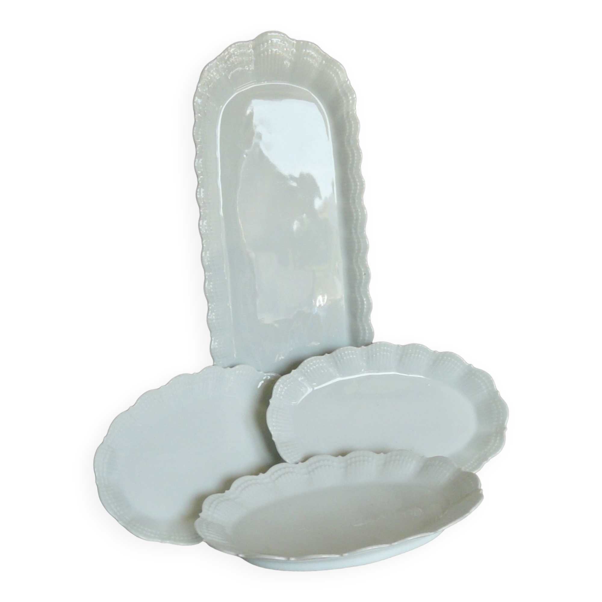 Service of 4 white porcelain dishes from Limoges Art Deco