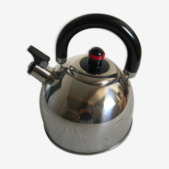 Stainless steel teapot