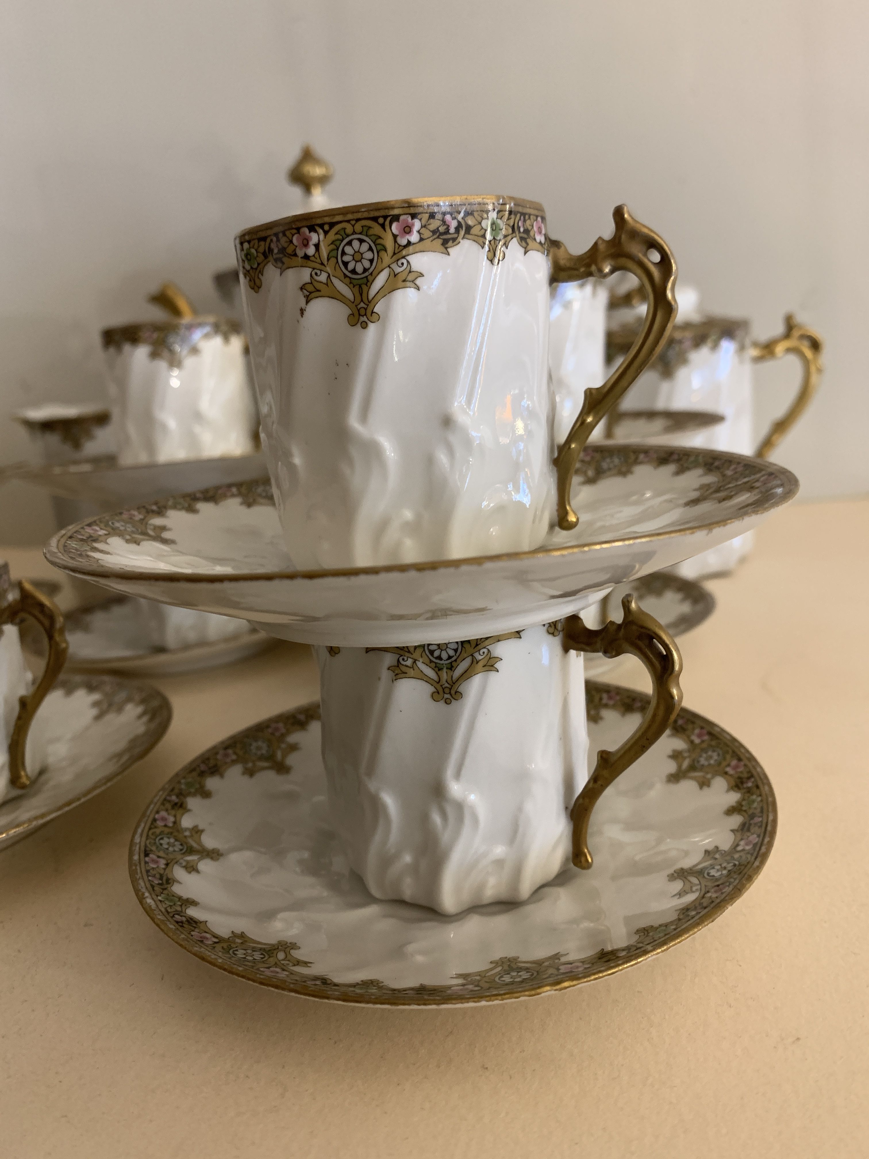 Limoges porcelain coffee service - Chabrol and Poirier - Bac and Périgault - Early twentieth century