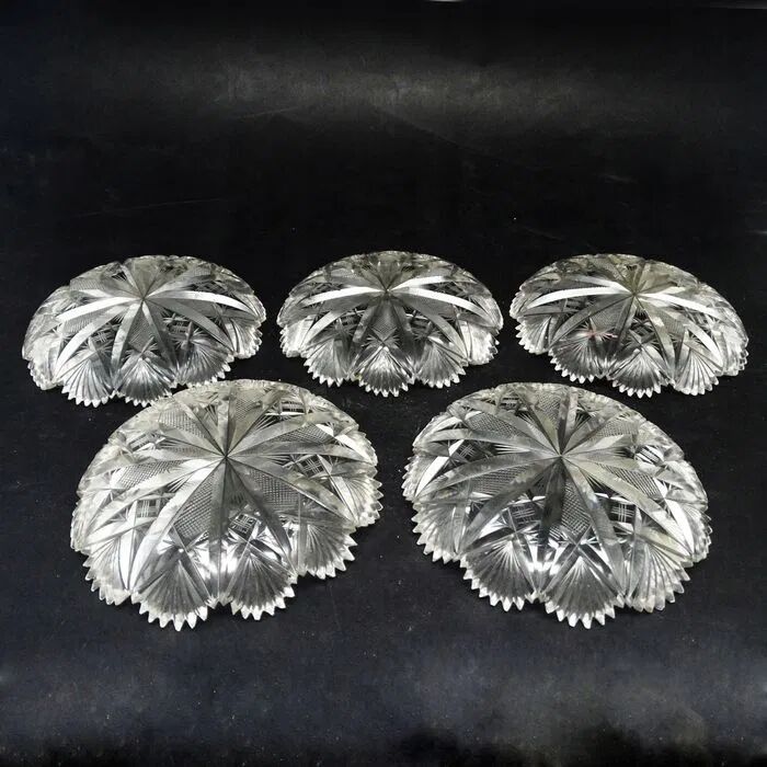 M5U set of plates in ART DECO style