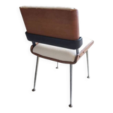 Marcom Chair