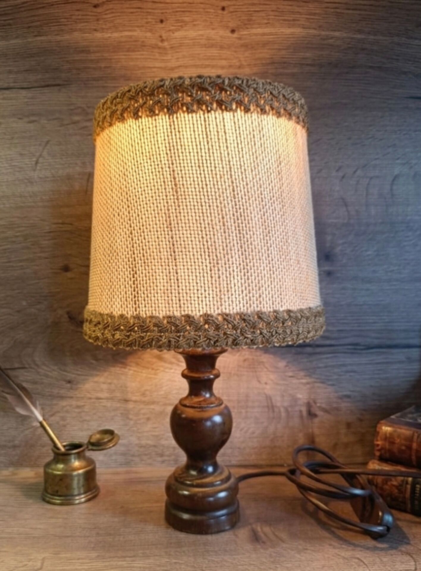 wood and jute table lamp, rustic chic
