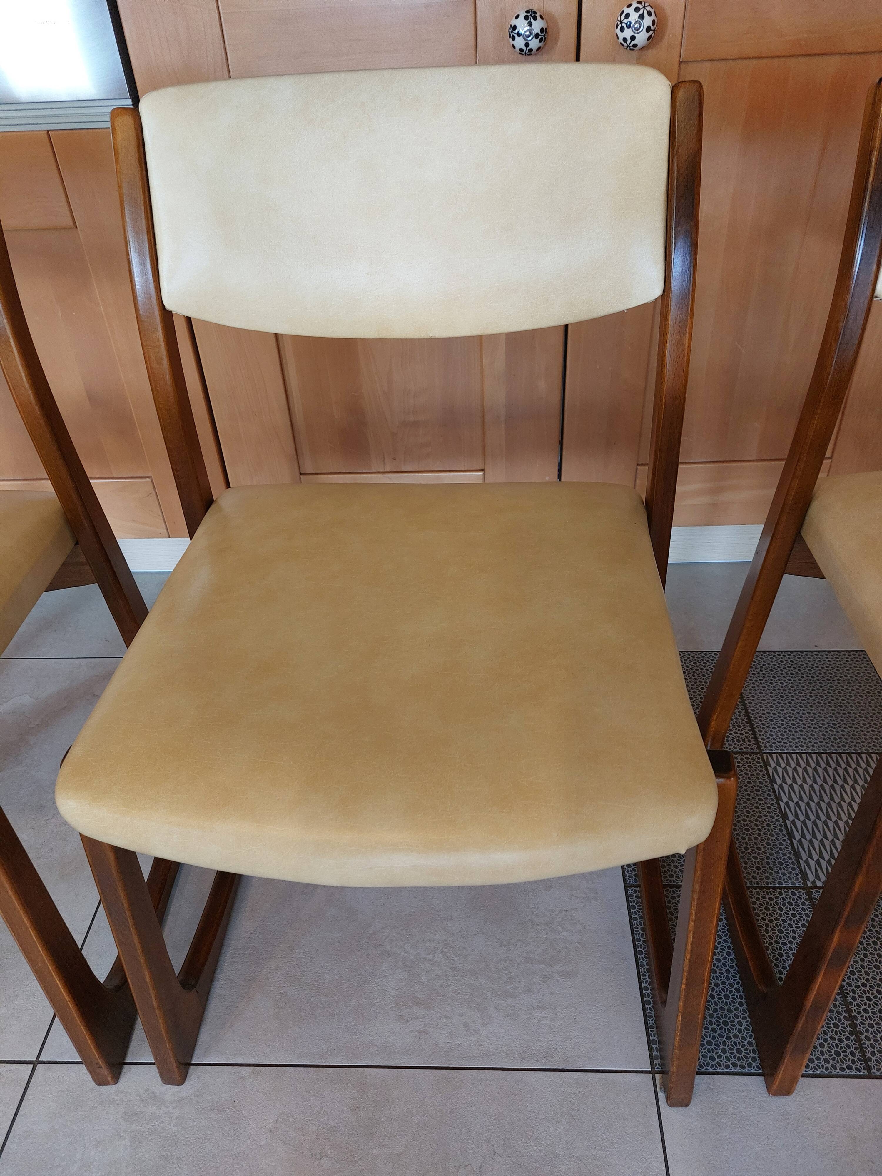 4 sled chairs, vintage
