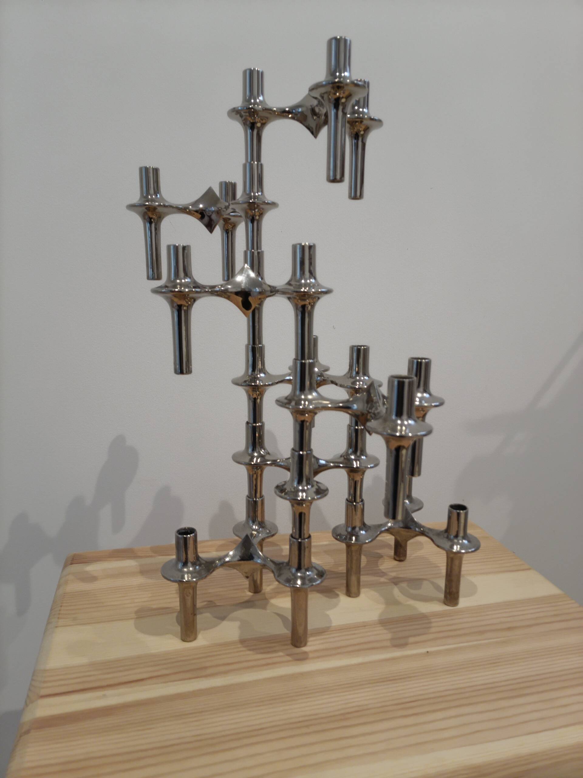 Set of modular Nagel candlesticks from the 1970s + 7 vintage candles