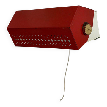 Red metal wall light from the mid-century by N Leuchten, 1960, Germany.