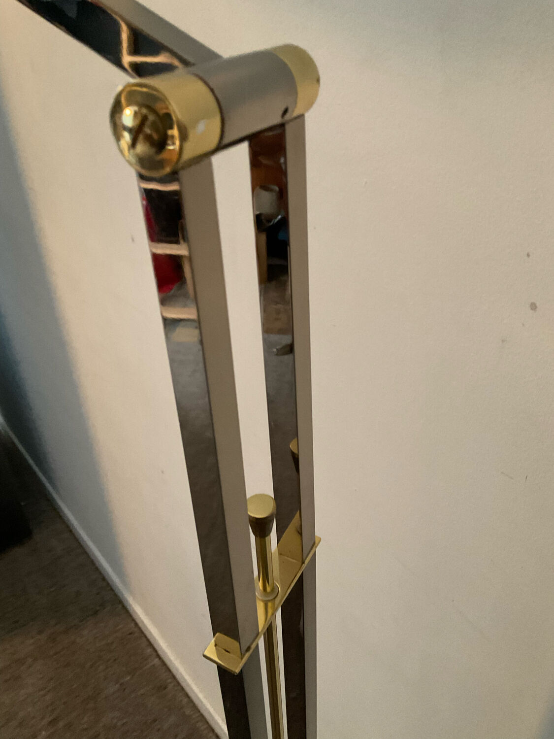 Golden Deknudt floor lamp from the 70s