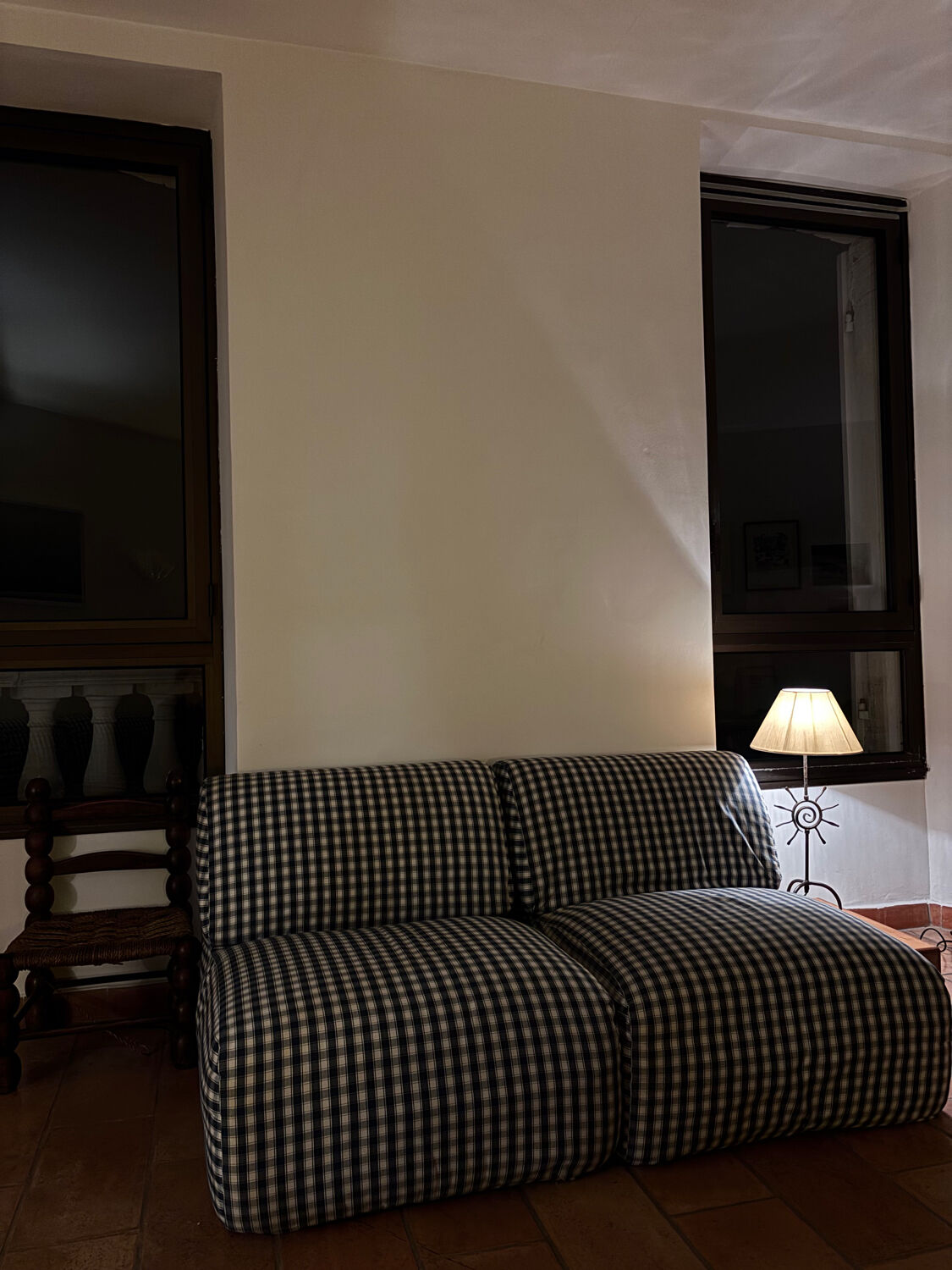 Bari Table Lamp