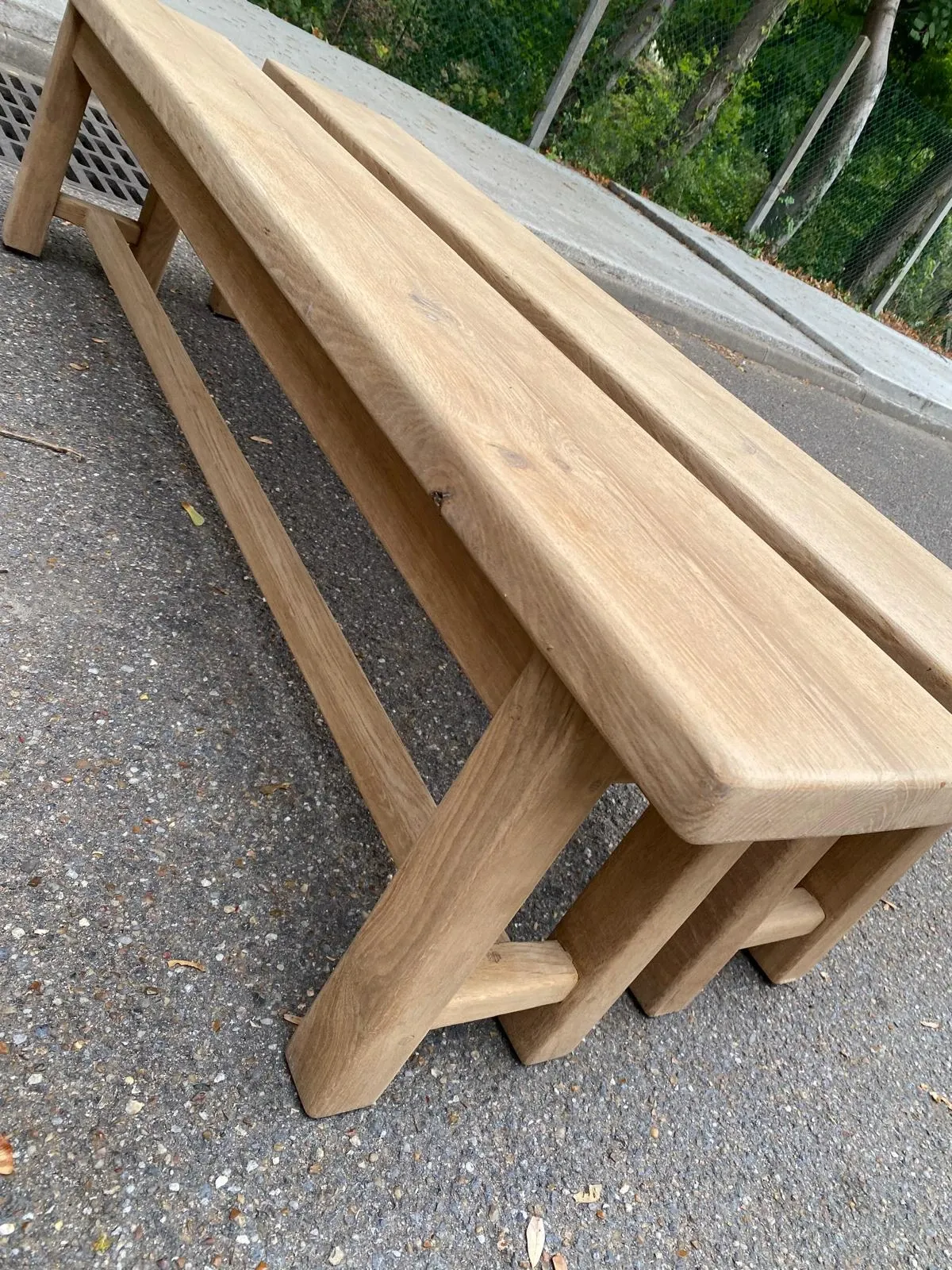 2 stripped farmhouse benches in solid oak, 1970, 175cm.