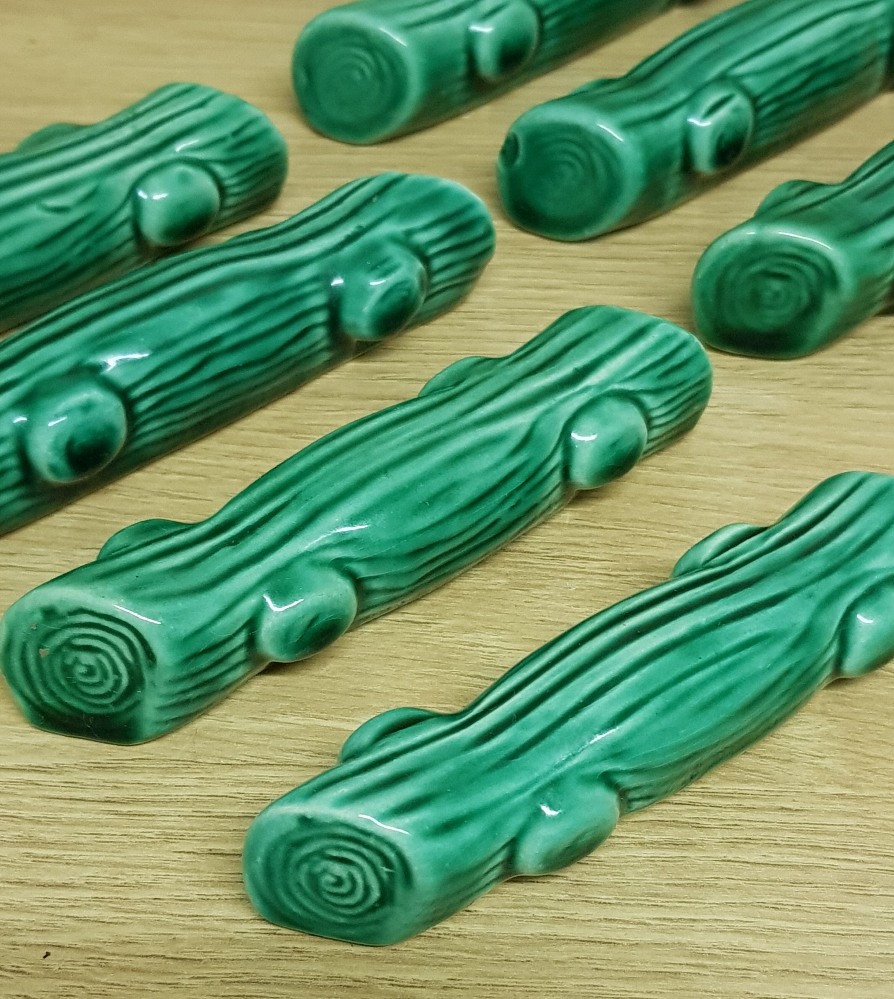 12 ceramic knife holder