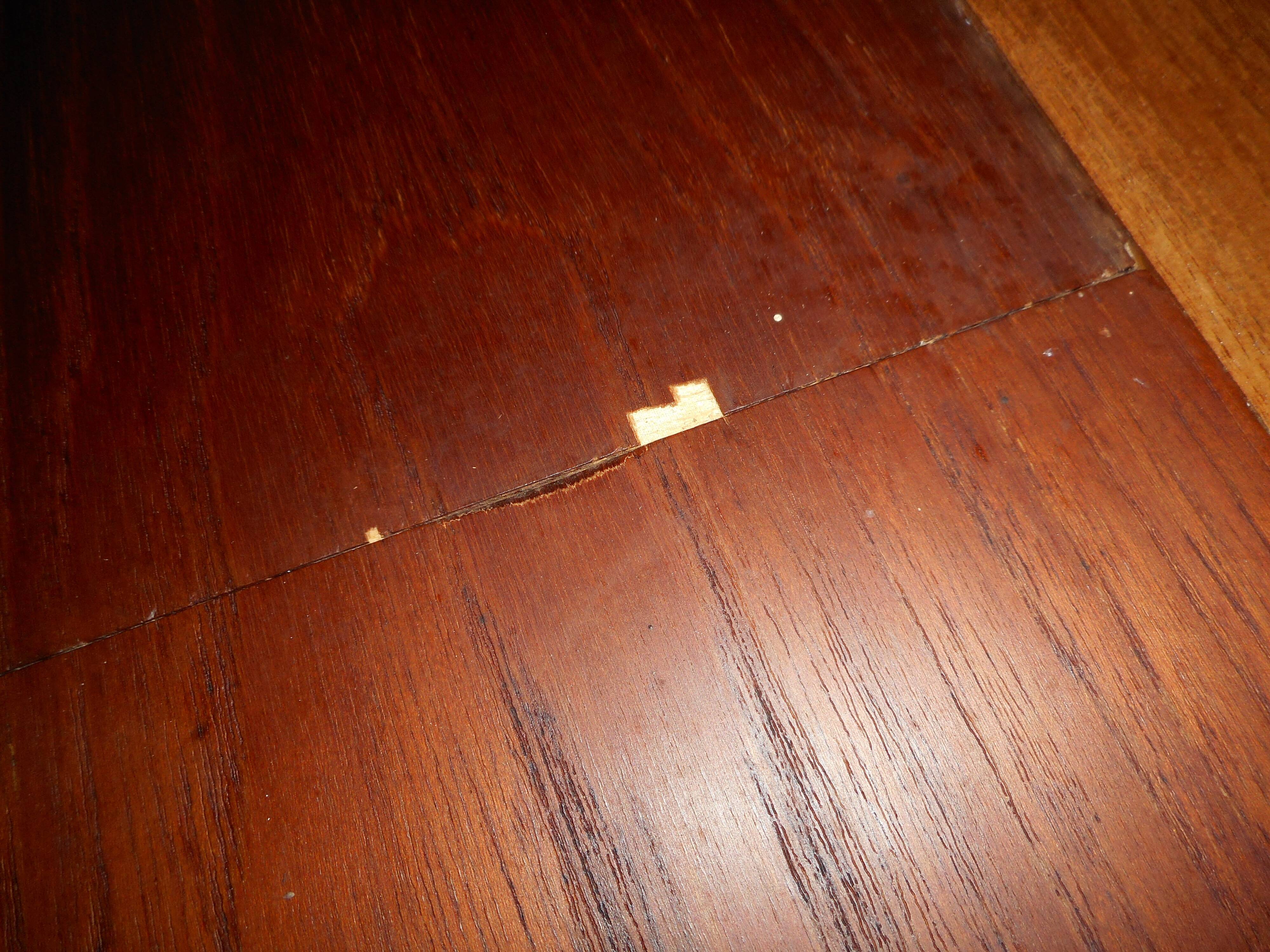 Round dining table in teak, Henry Rosengren Hansen