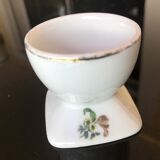 2 vintage porcelain shells