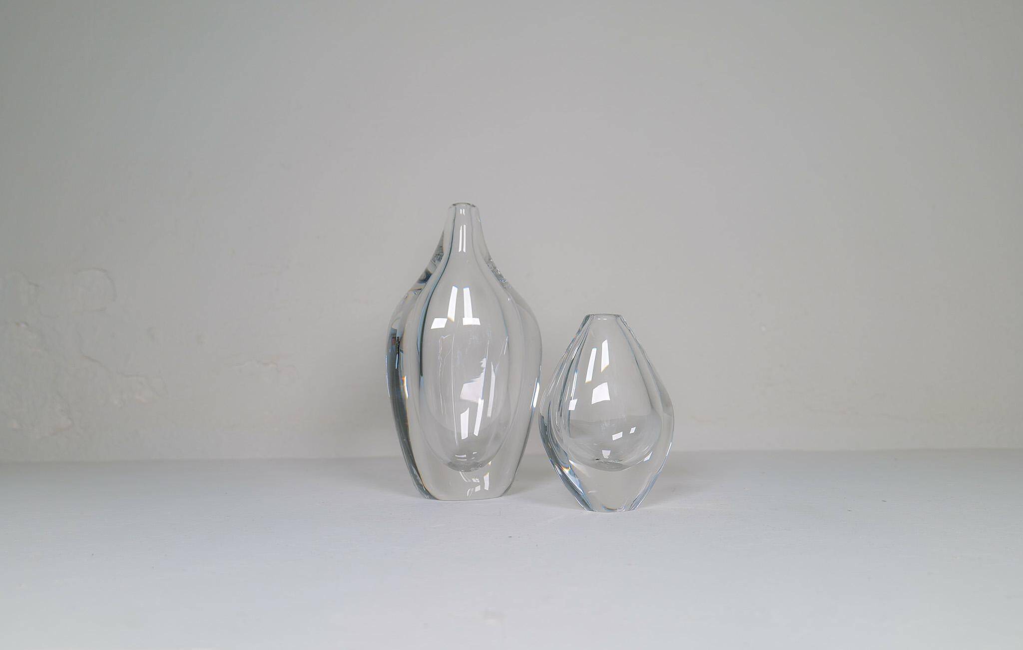 Modern Scandinavian glass vases Orrefors Erika Lagerbielke, Sweden