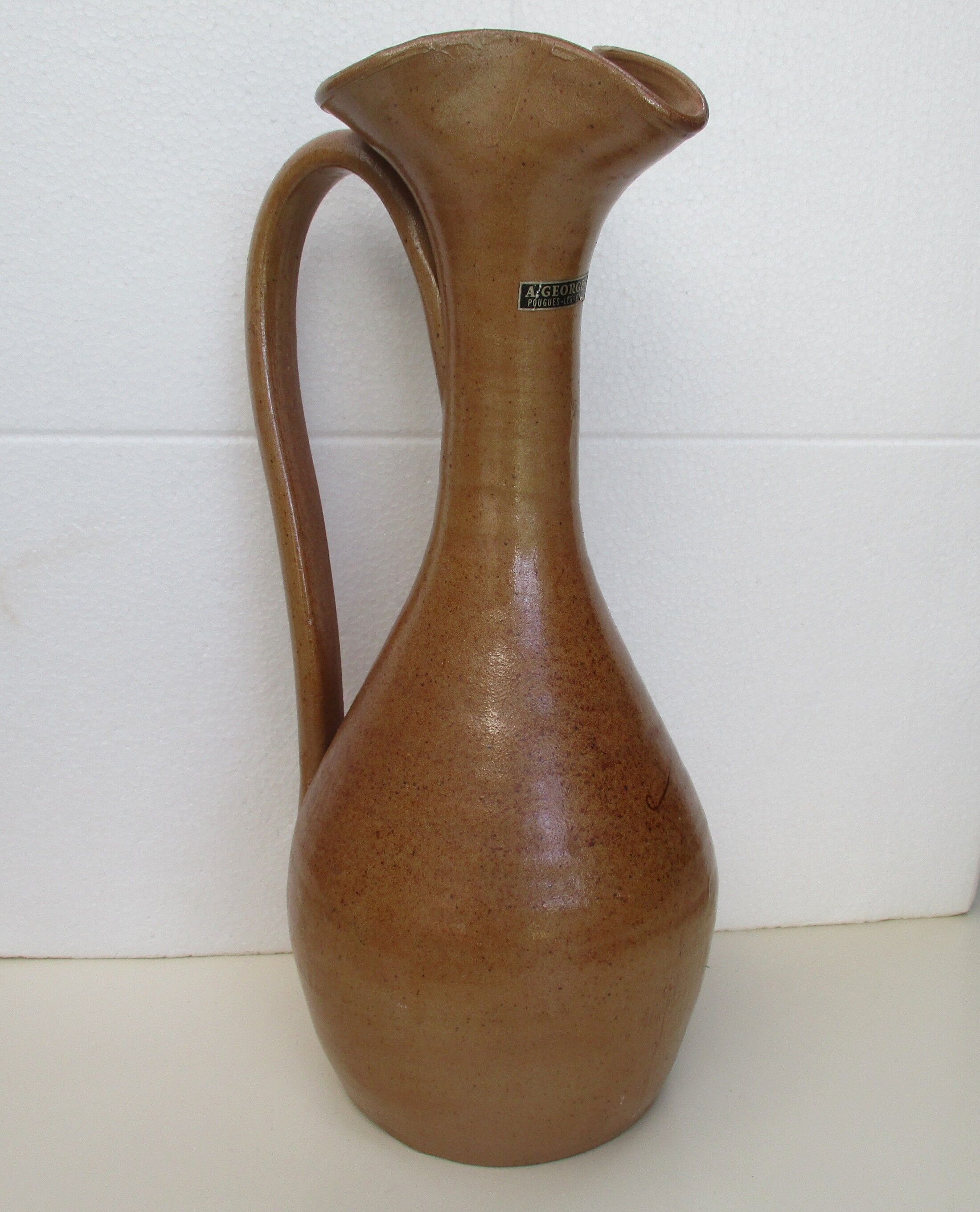 Large pitcher pitcher broc of the smence Georges Pougues the waters