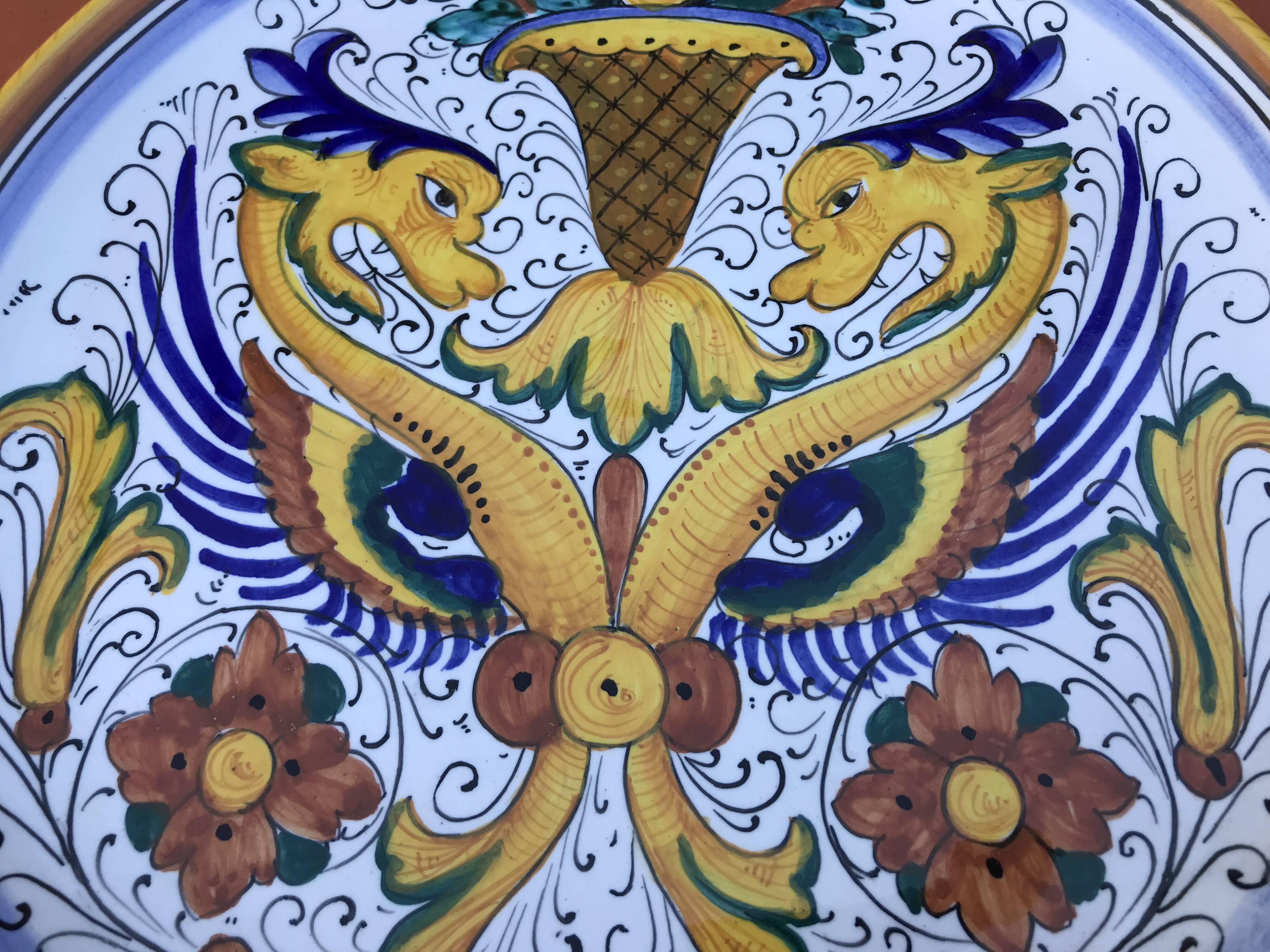 Déruta ceramic plate (Italy) Raphaelesque decoration