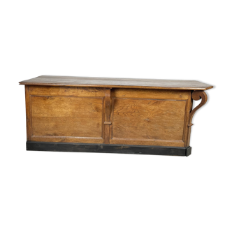 Oak bar, 19th century