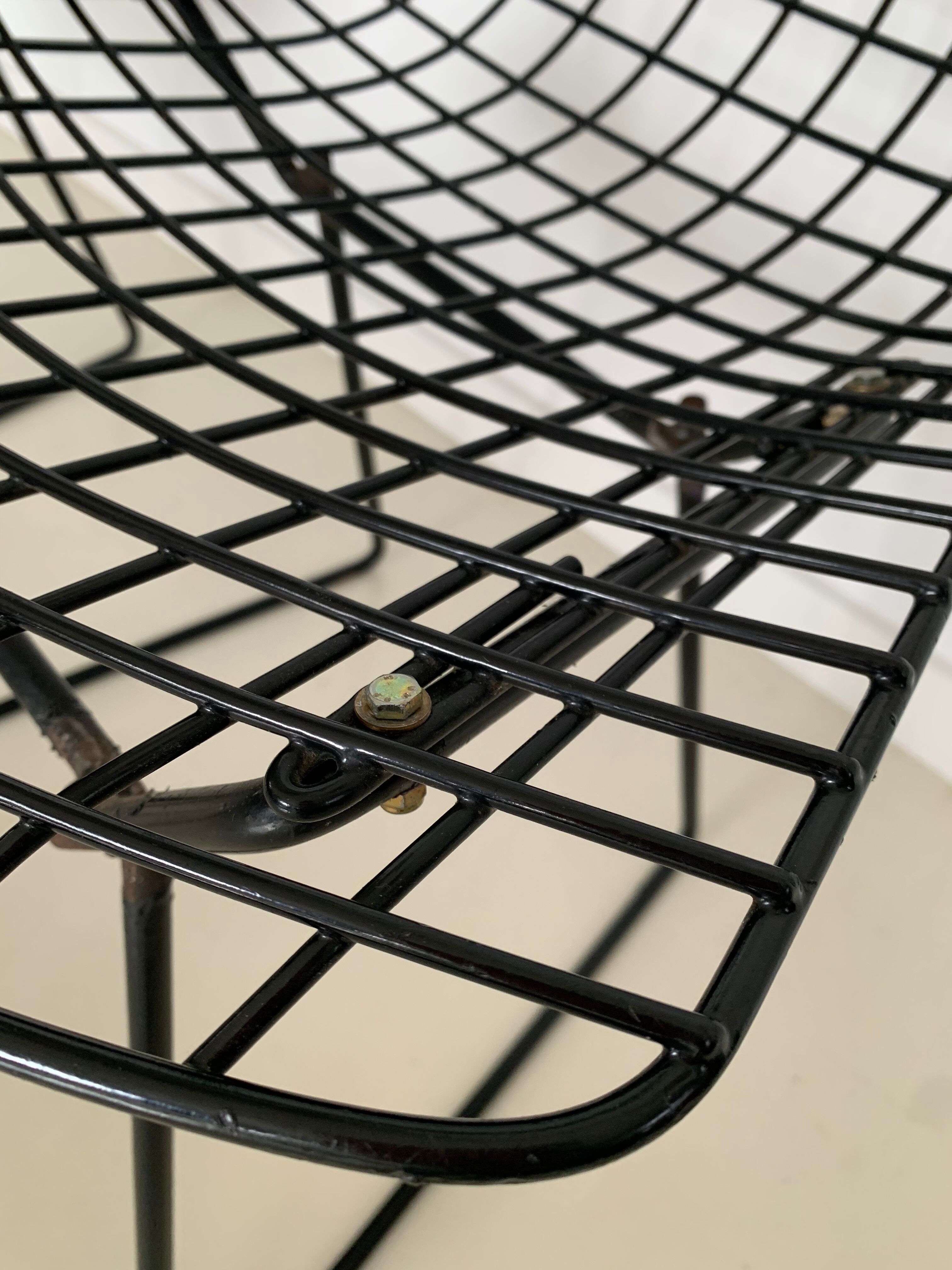 Suite of four chairs From Harry Bertoia for Knoll 70s
