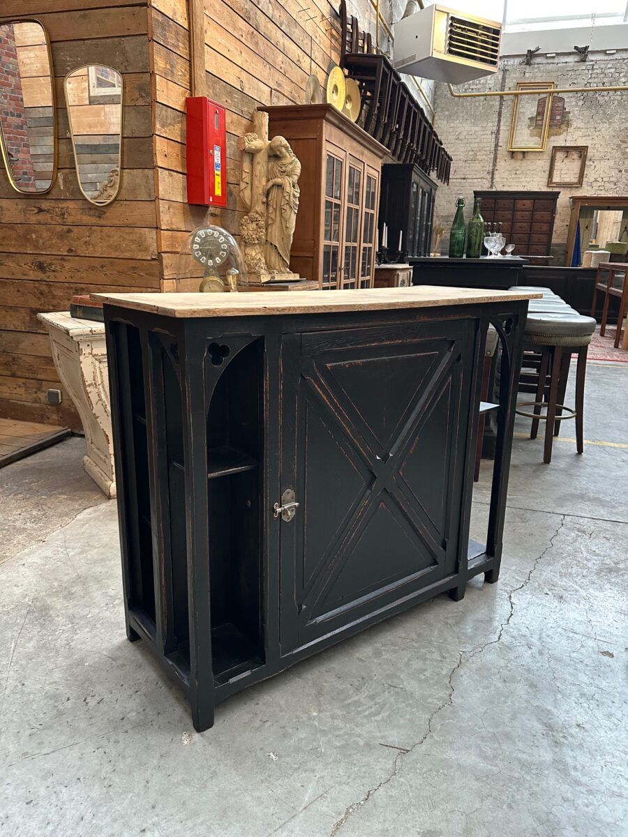 Black patinated bar back