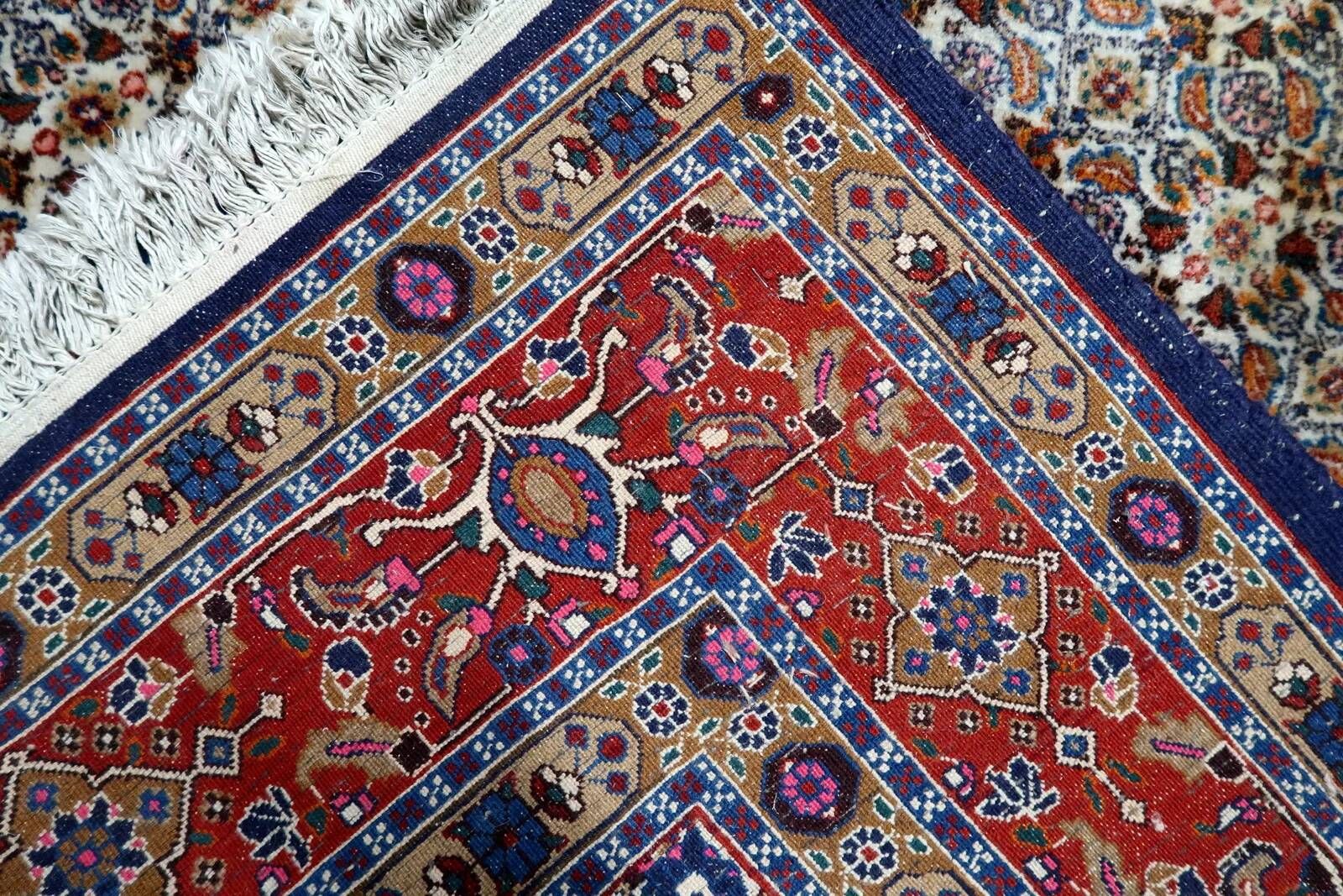 1940s handmade wool medallion rug, ivory and navy, 212 × 312 cm