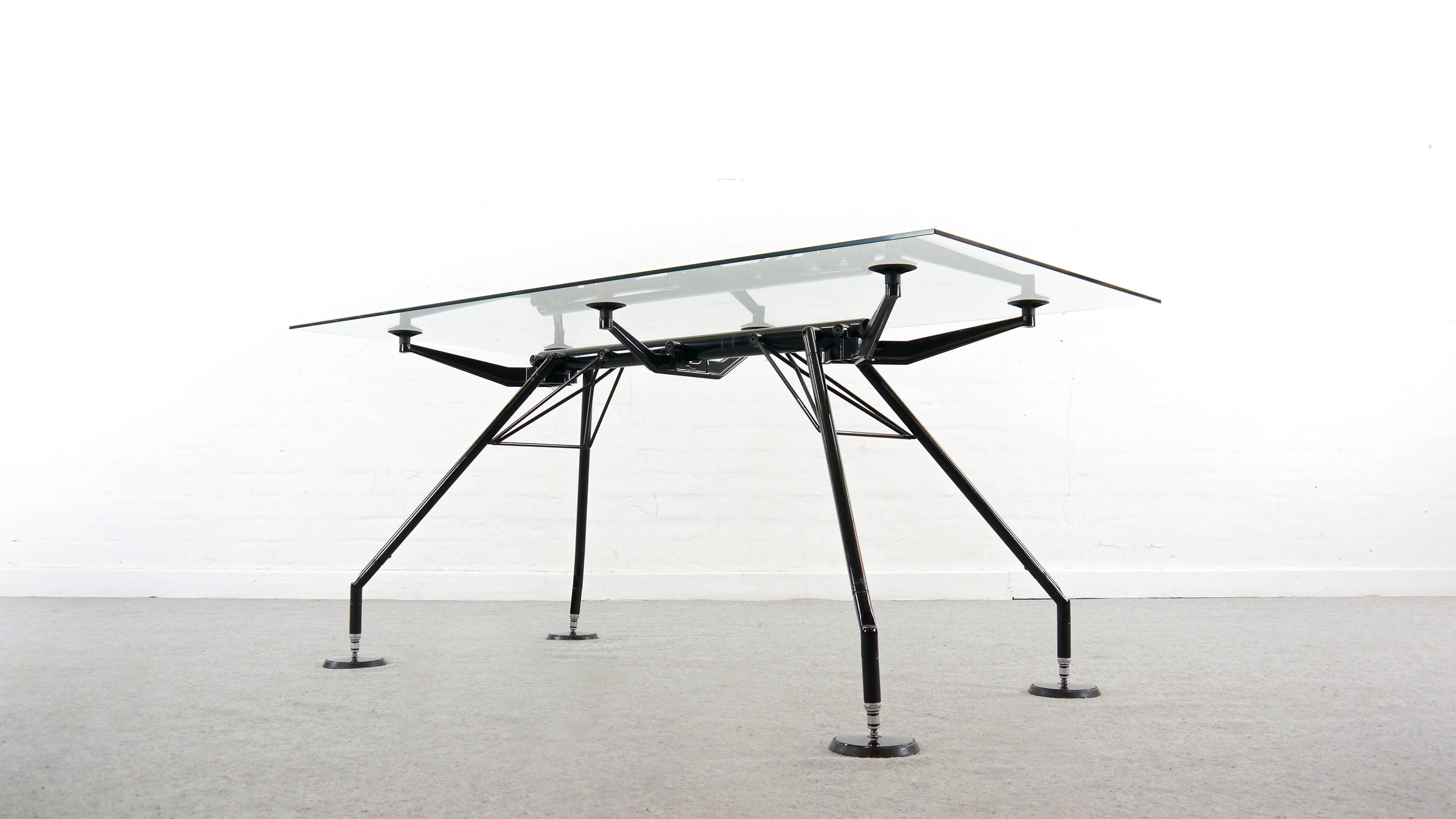 Nomos table-desk in black by Norman Foster 1986 for Tecno, Italy