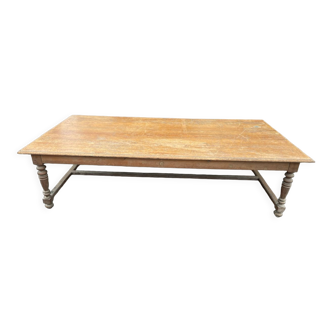 Oak table of a 19's provencal castle