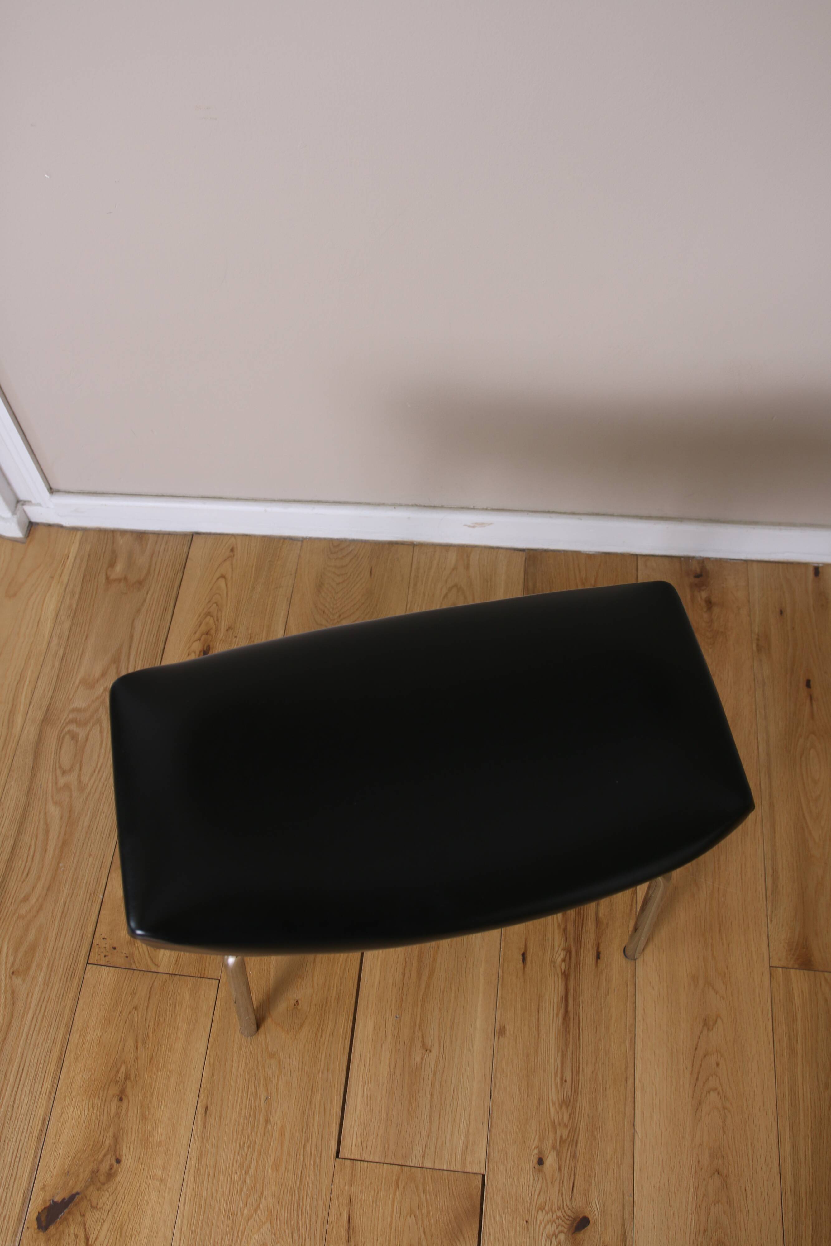 Stool, Footrest “Bull” Pierre Guariche, Meurop, 1950-60