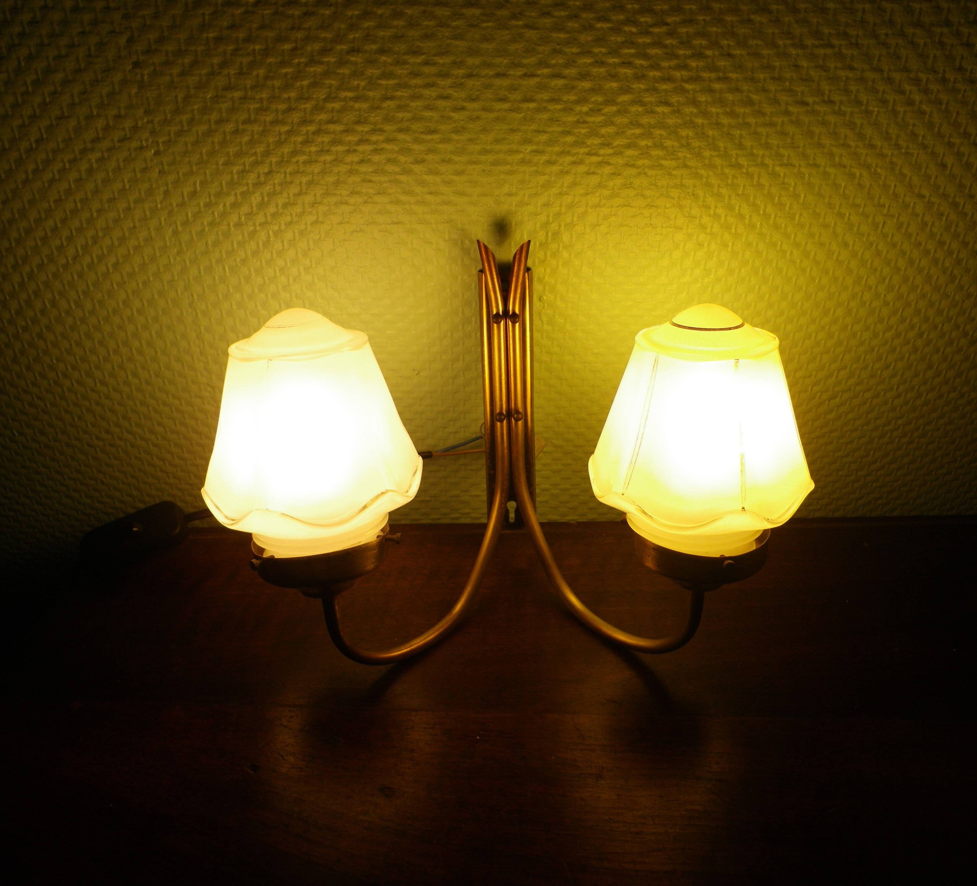 Set of 2 lights and one light wall lights